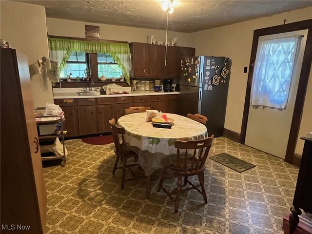 819 E Garrison Road, Ashtabula, OH 44004