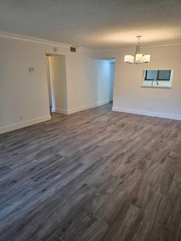 120 NW 70th Street 102, Boca Raton, FL 33487