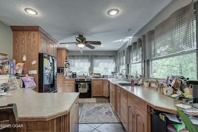 11802 Emden Lane, Racine, MO 64858