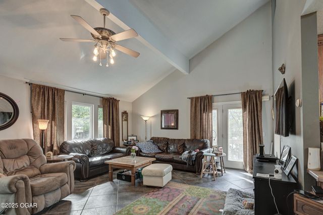 11802 Emden Lane, Racine, MO 64858