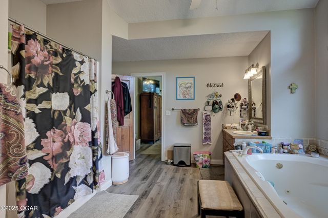 11802 Emden Lane, Racine, MO 64858