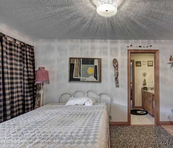 11802 Emden Lane, Racine, MO 64858