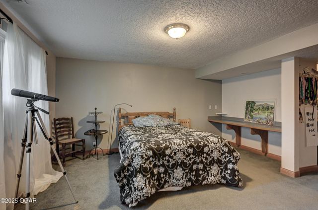 11802 Emden Lane, Racine, MO 64858