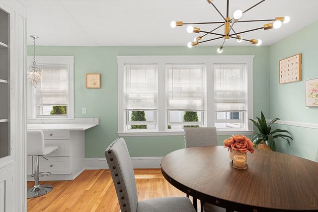 126 White 126, Belmont, MA 02478
