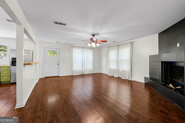 1480 Al Roberts Road, Senoia, GA 30276
