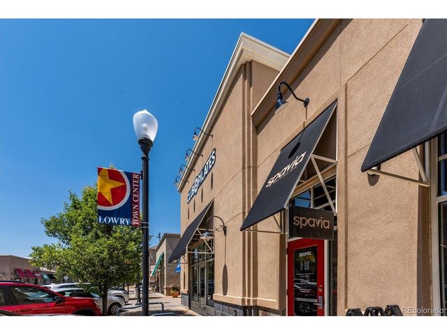 220 Roslyn St 701, Denver, CO 80230