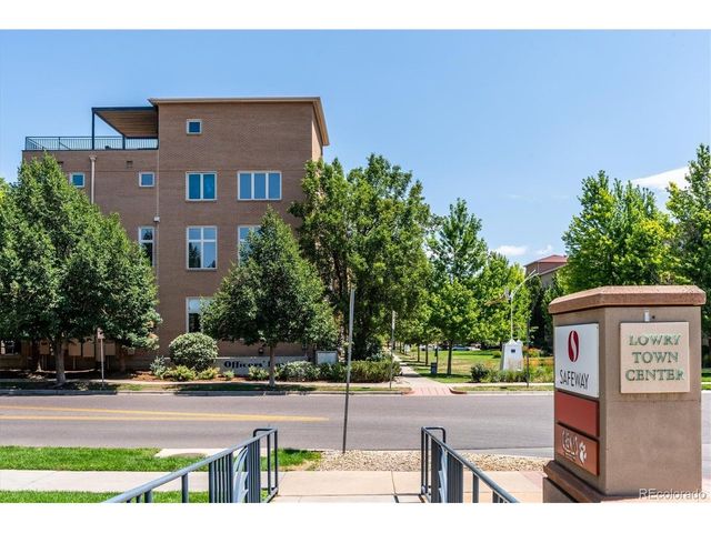 220 Roslyn St 701, Denver, CO 80230