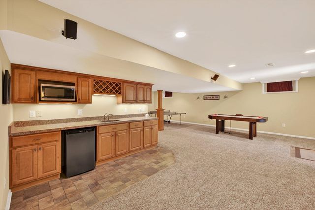 2622 INWOOD DR, Adamstown, MD 21710