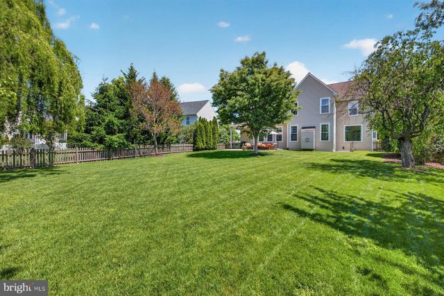 2622 INWOOD DR, Adamstown, MD 21710