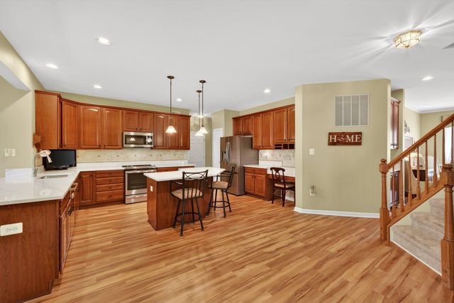 2622 INWOOD DR, Adamstown, MD 21710