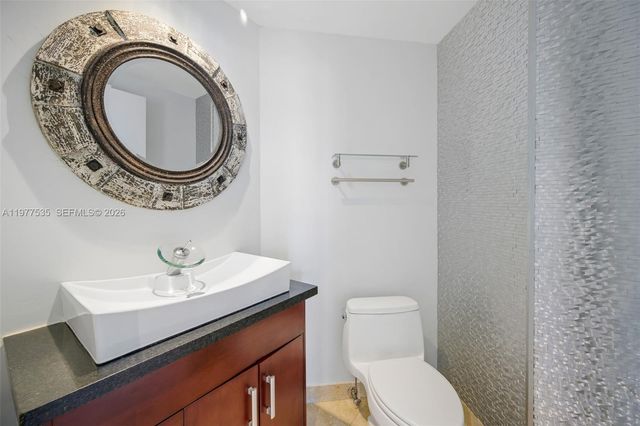 1331 Brickell Bay Dr 911, Miami, FL 33131