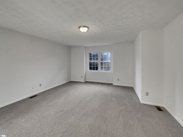 8 Chelseabrook Court, Mauldin, SC 29662