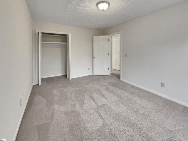 8 Chelseabrook Court, Mauldin, SC 29662