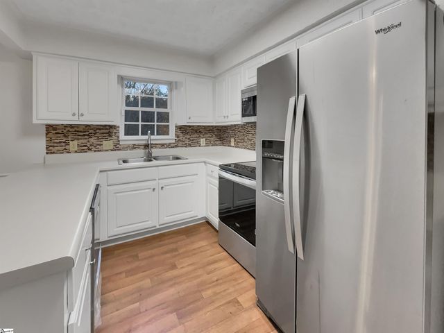 8 Chelseabrook Court, Mauldin, SC 29662