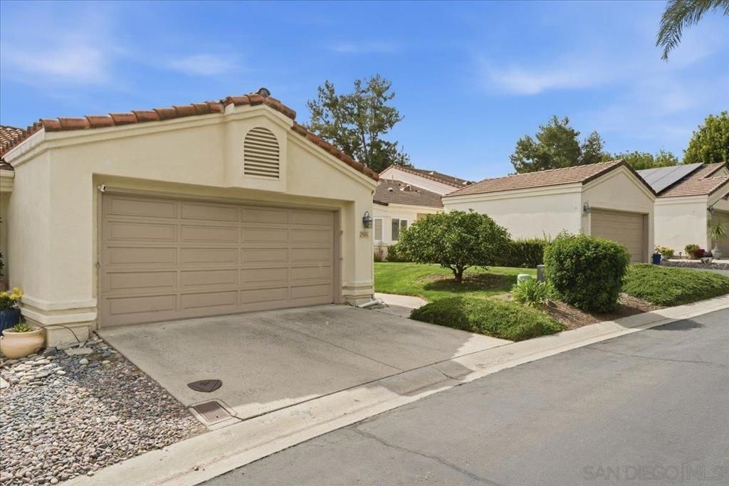 29585 Circle R Greens, Escondido, CA 92026 — exterior