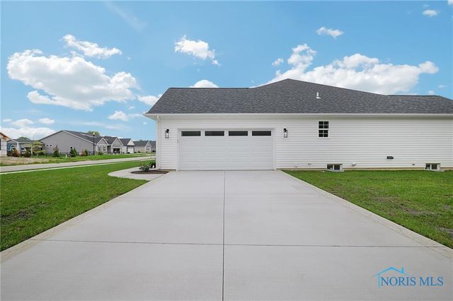11171 Whitetail Way, Whitehouse, OH 43571