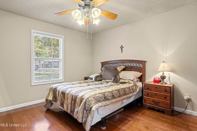 2405 Merida Cove, Gautier, MS 39553