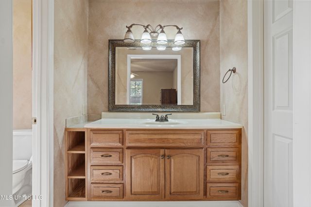 2405 Merida Cove, Gautier, MS 39553