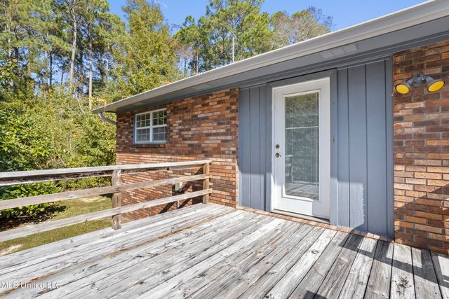 2405 Merida Cove, Gautier, MS 39553