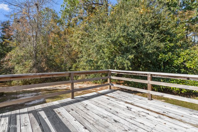 2405 Merida Cove, Gautier, MS 39553