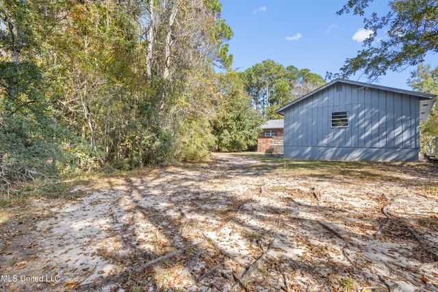 2405 Merida Cove, Gautier, MS 39553