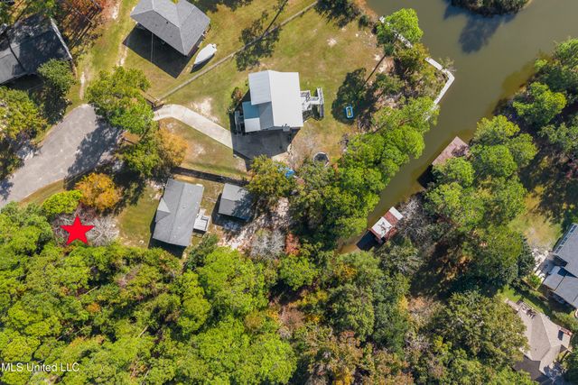 2405 Merida Cove, Gautier, MS 39553