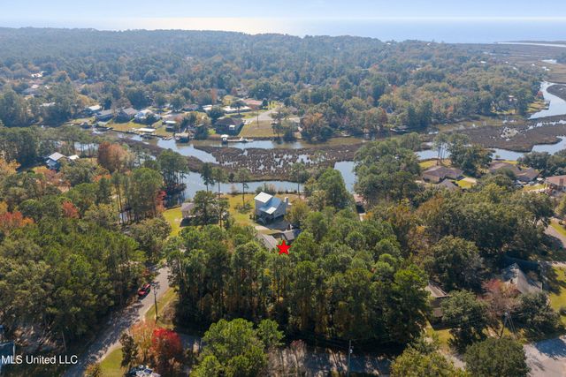 2405 Merida Cove, Gautier, MS 39553