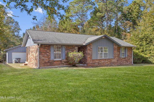 2405 Merida Cove, Gautier, MS 39553