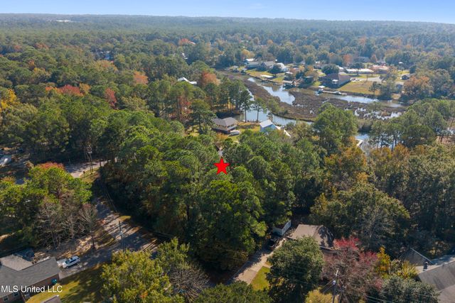 2405 Merida Cove, Gautier, MS 39553