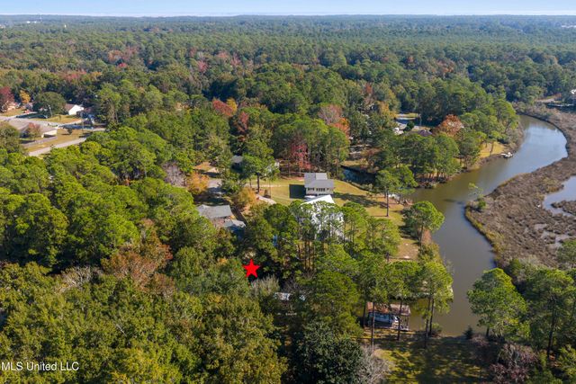 2405 Merida Cove, Gautier, MS 39553