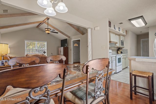 2405 Merida Cove, Gautier, MS 39553