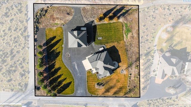 4004 Kiger Rd, West Richland, WA 99353
