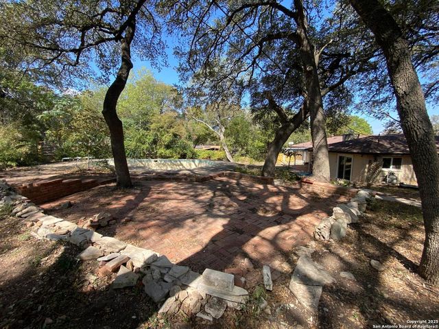 1235 Cibolo, Universal City, TX 78148