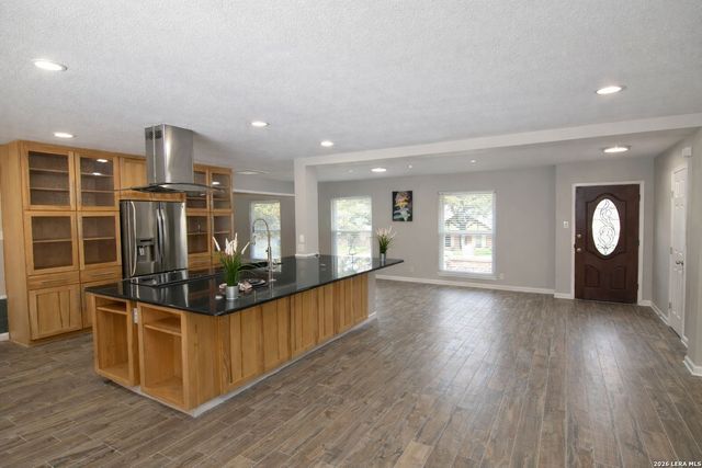 1235 Cibolo, Universal City, TX 78148