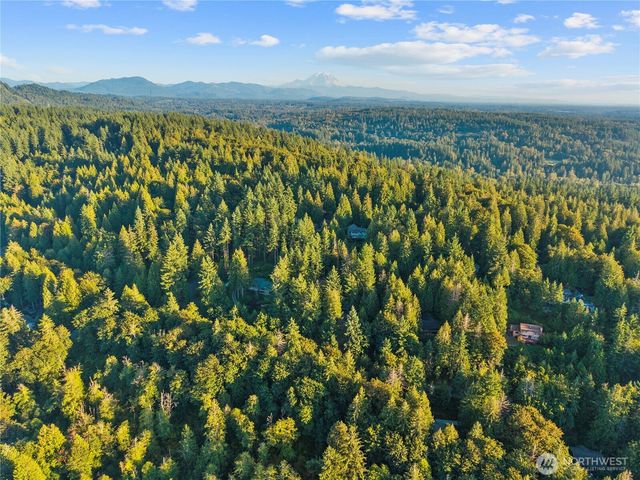245 xx SE 146th Street, Issaquah, WA 98027