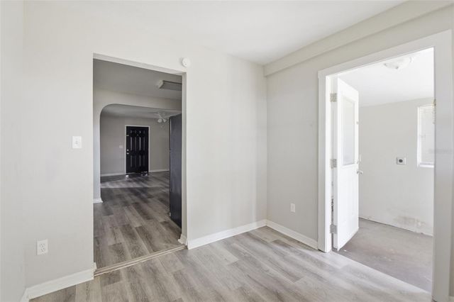 6726 S DAUPHIN AVENUE, Tampa, FL 33611