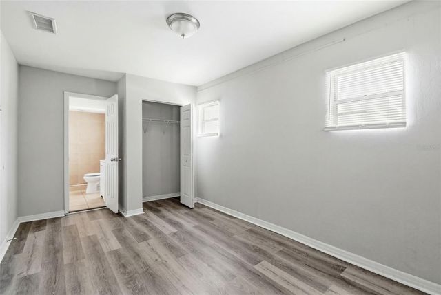 6726 S DAUPHIN AVENUE, Tampa, FL 33611