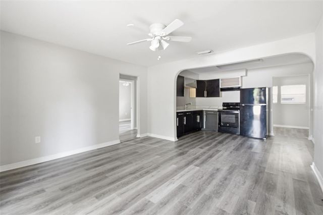 6726 S DAUPHIN AVENUE, Tampa, FL 33611