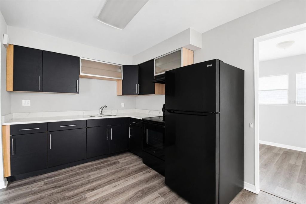Image 13 of property listing at 6726 S DAUPHIN AVENUE, Tampa, FL 33611