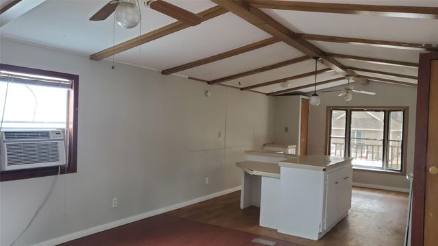 865 Omeara, Montgomery, TX 77316