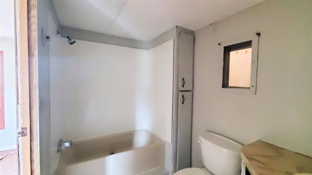 865 Omeara, Montgomery, TX 77316