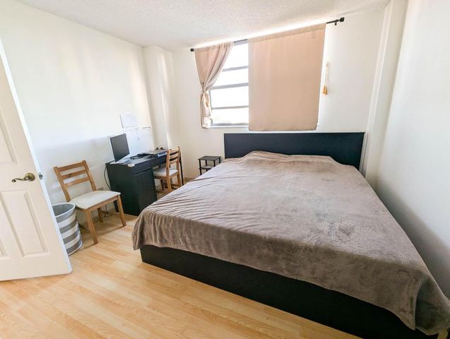 290 174th Street 503, Sunny Isles Beach, FL 33160