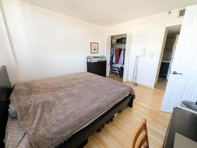 290 174th Street 503, Sunny Isles Beach, FL 33160