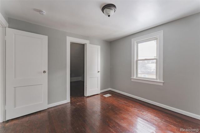 1623 Electric Avenue, Lincoln Park, MI 48146