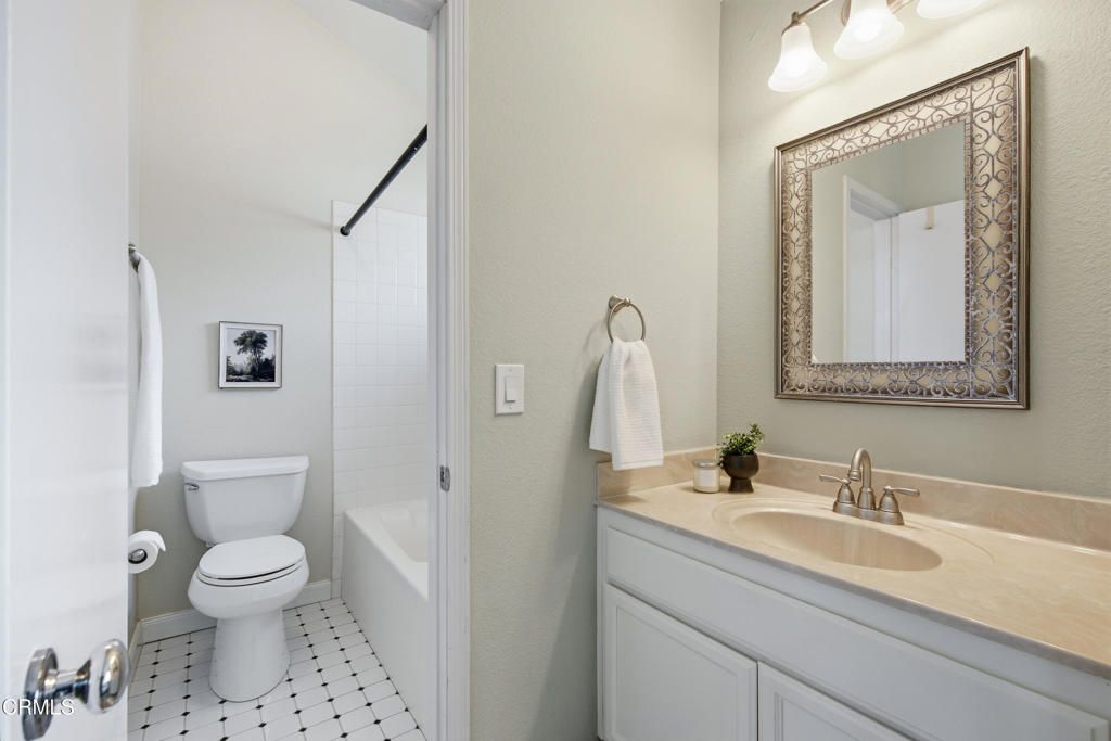 Image 16 of property listing at 270 Ohio 3, Pasadena, CA 91106