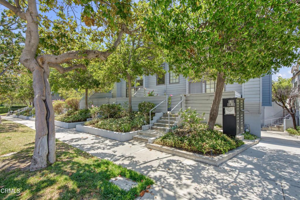 Image 2 of property listing at 270 Ohio 3, Pasadena, CA 91106