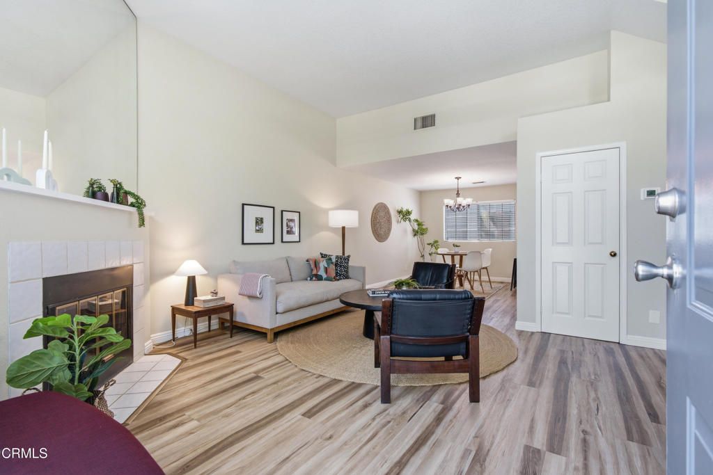 Image 5 of property listing at 270 Ohio 3, Pasadena, CA 91106