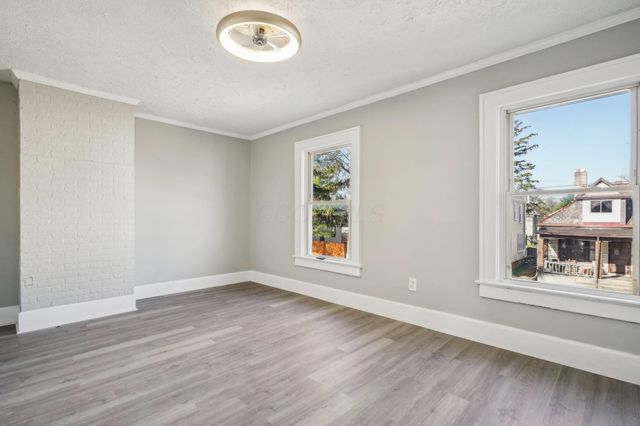 156 S Eureka Avenue, Columbus, OH 43204