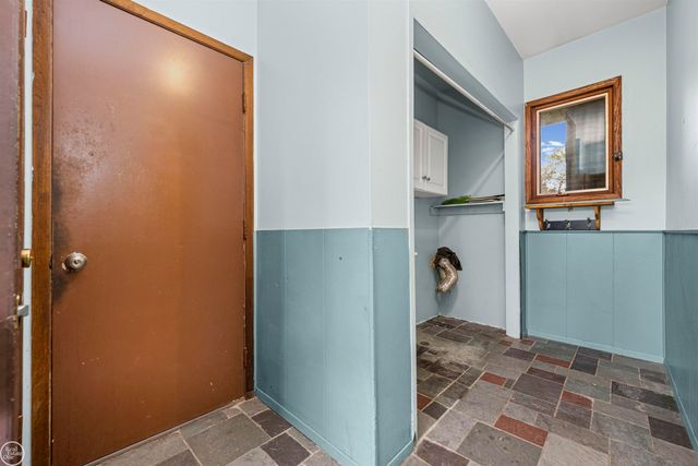 238 Parkwood Drive, Metamora, MI 48455