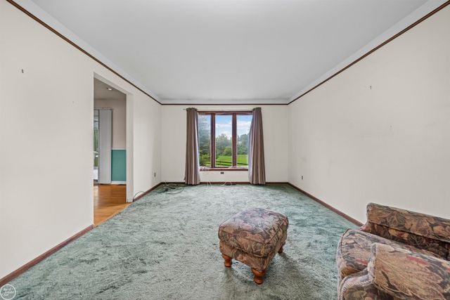 238 Parkwood Drive, Metamora, MI 48455